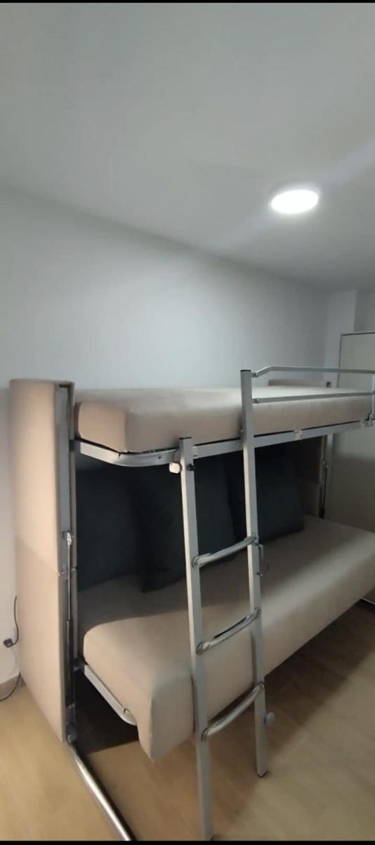 Apartamento Entero Juzgados Alicante Apartment Luaran gambar
